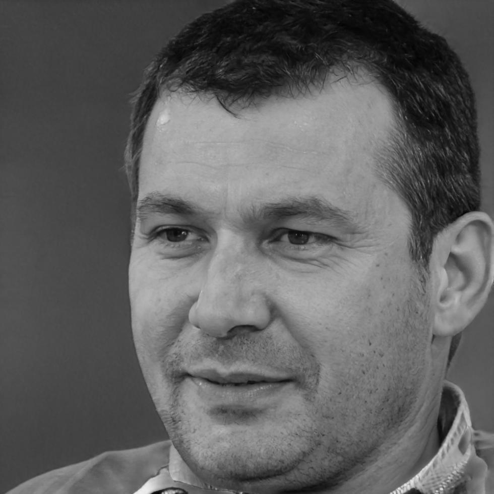 Игорь Колесников